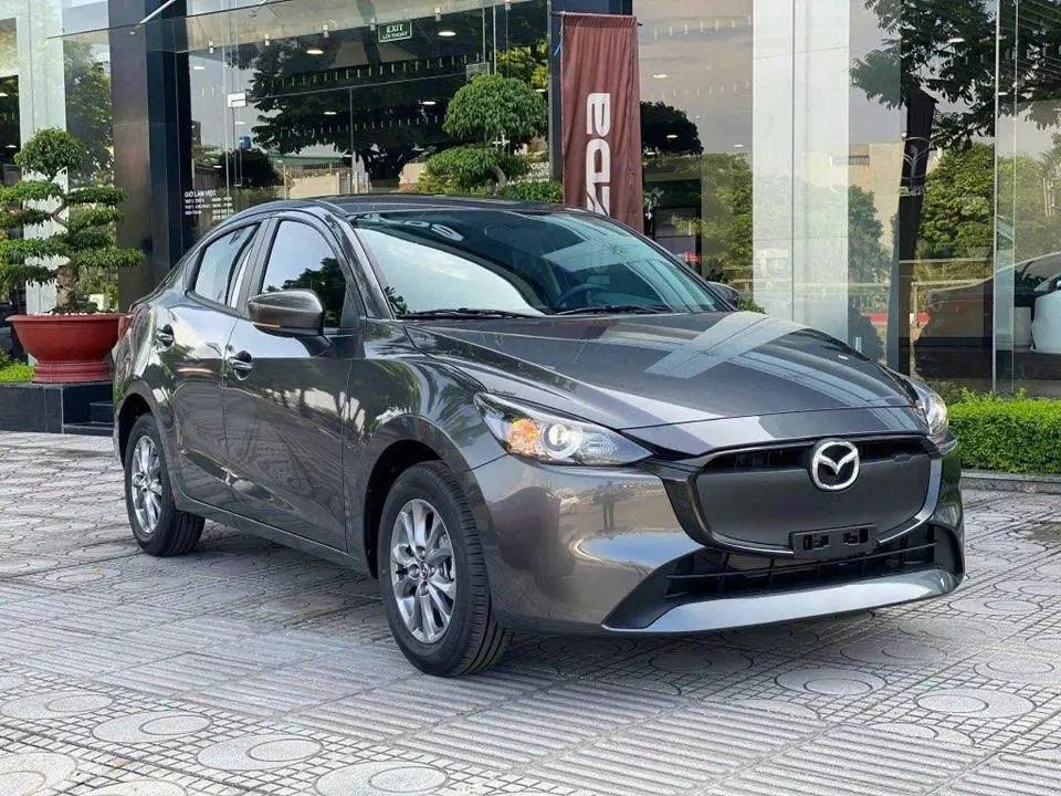 Siêu Ưu Đãi Tháng Này – Mazda2 Sedan nhập Thái-3