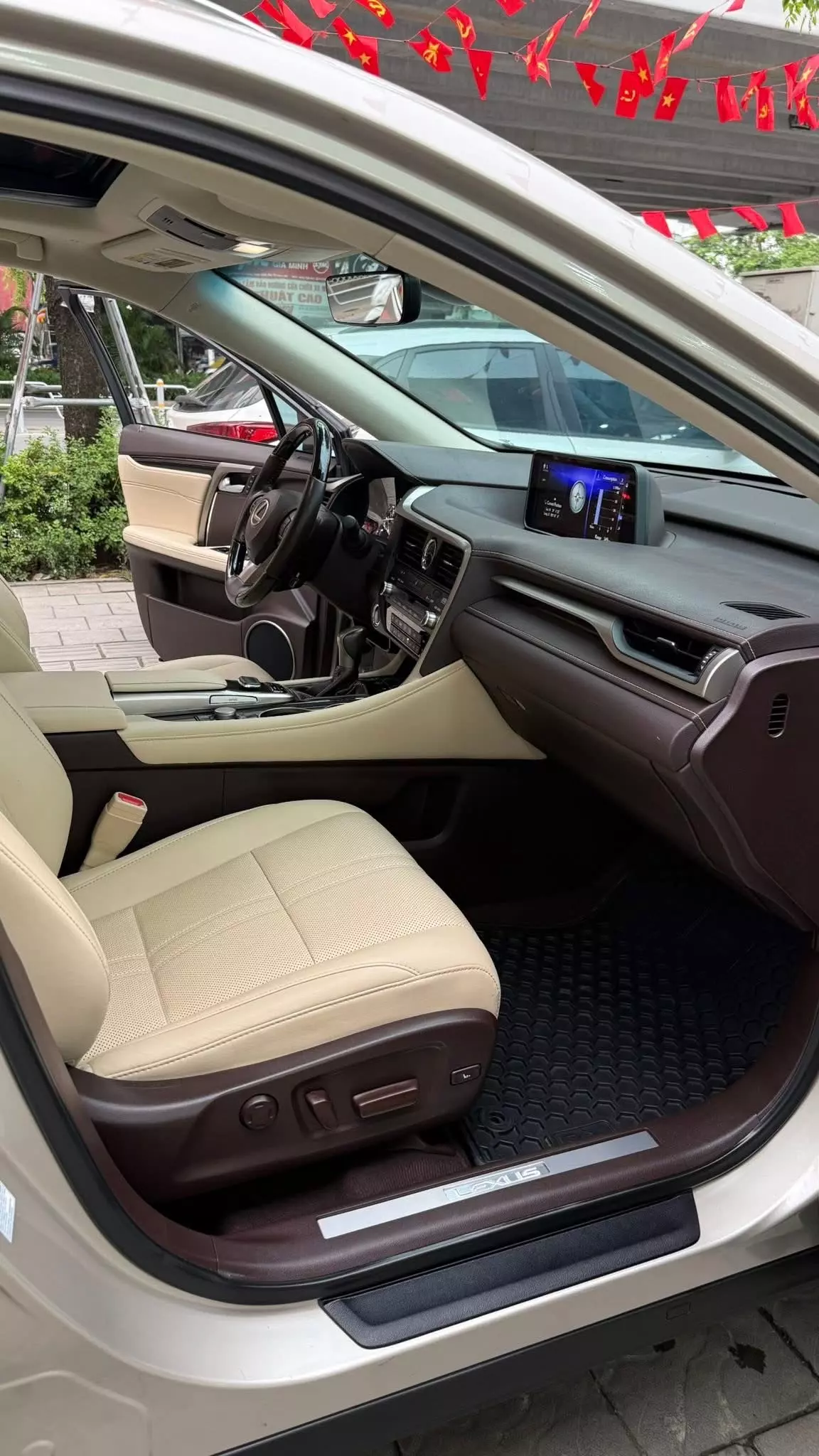 Bán Lexus RX350 nhập Mỹ, sản xuất 2016, full lịch sử hãng.-4