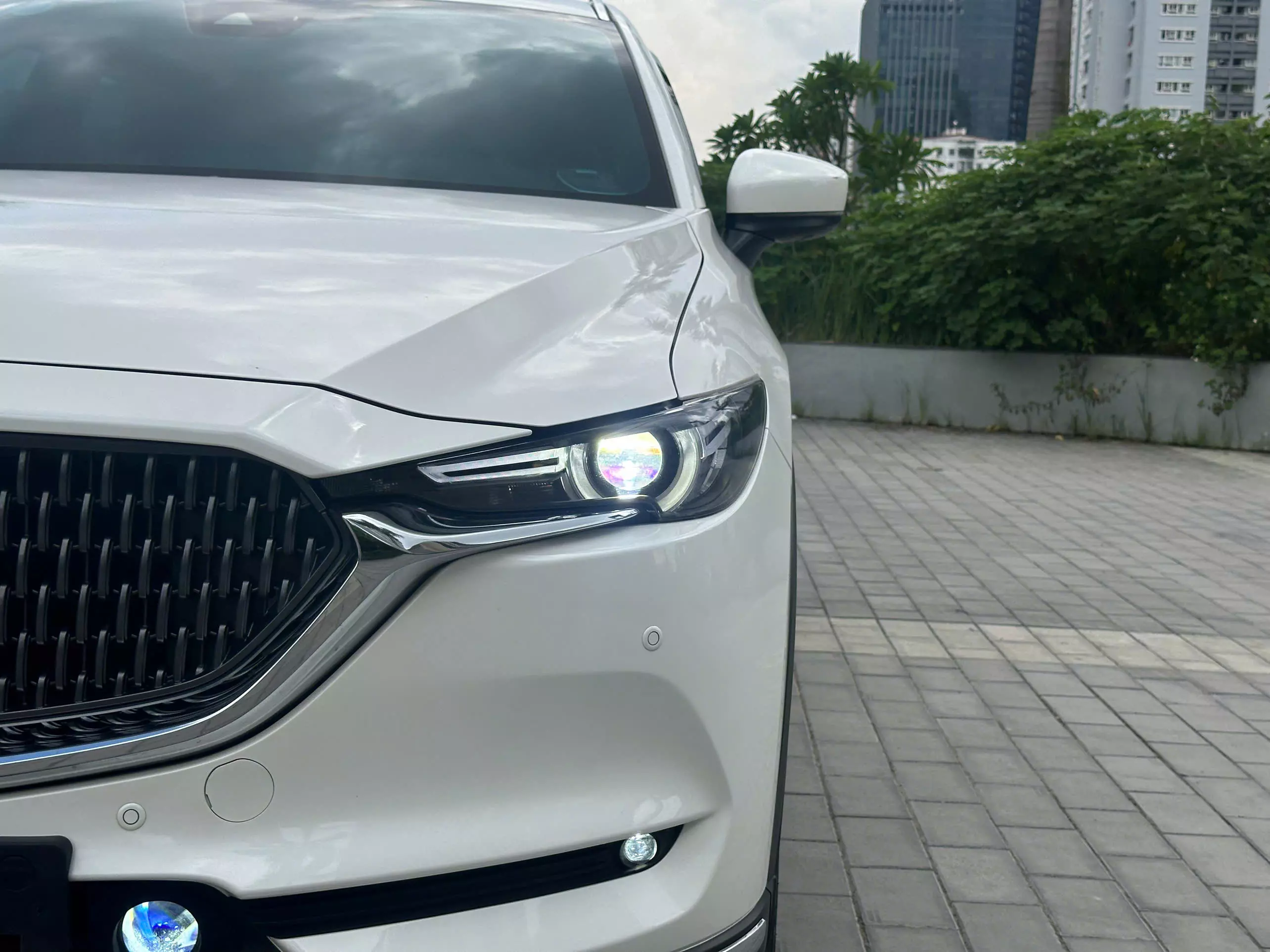 Mazda CX8 2023 Premium màu trắng.-0