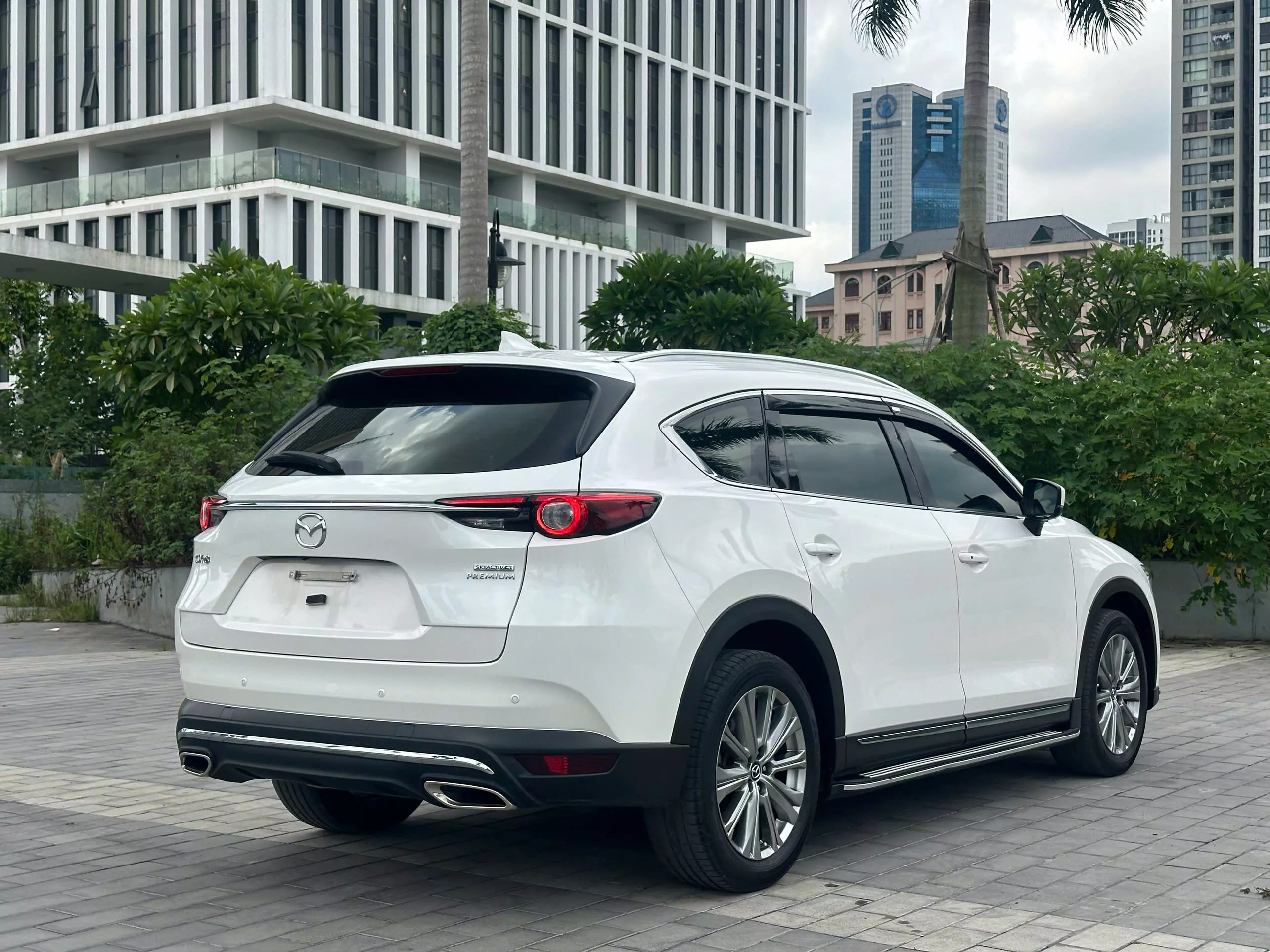 Mazda CX8 2023 Premium màu trắng.-1