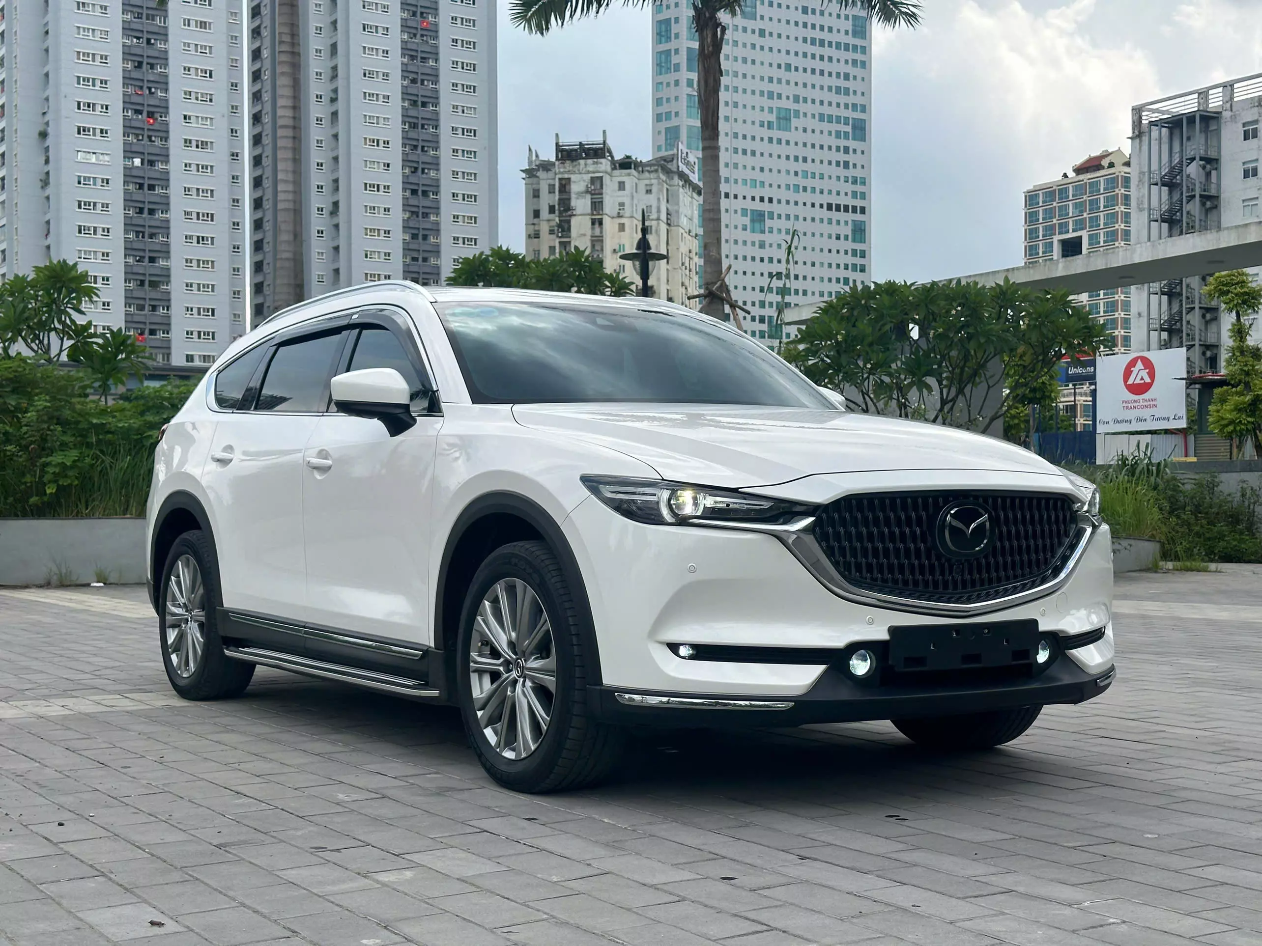 Mazda CX8 2023 Premium màu trắng.-3