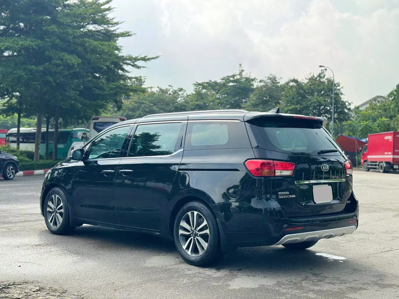 Siêu phẩm gia đình – KIA Sedona Full Dầu 2018 -0
