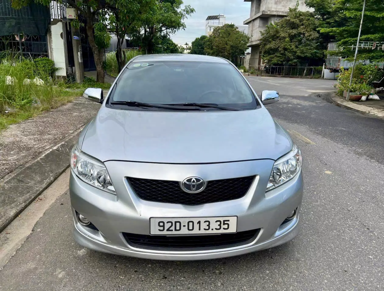 Bán nhanh Toyota Altis bản 2.0V - sx 2010-1