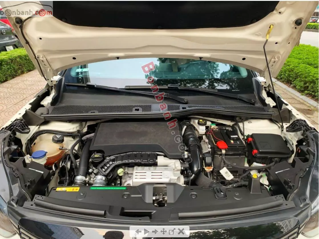 Peugeot 2008 GT 2021 bản cao nhất - Trắng - 1 chủ-2