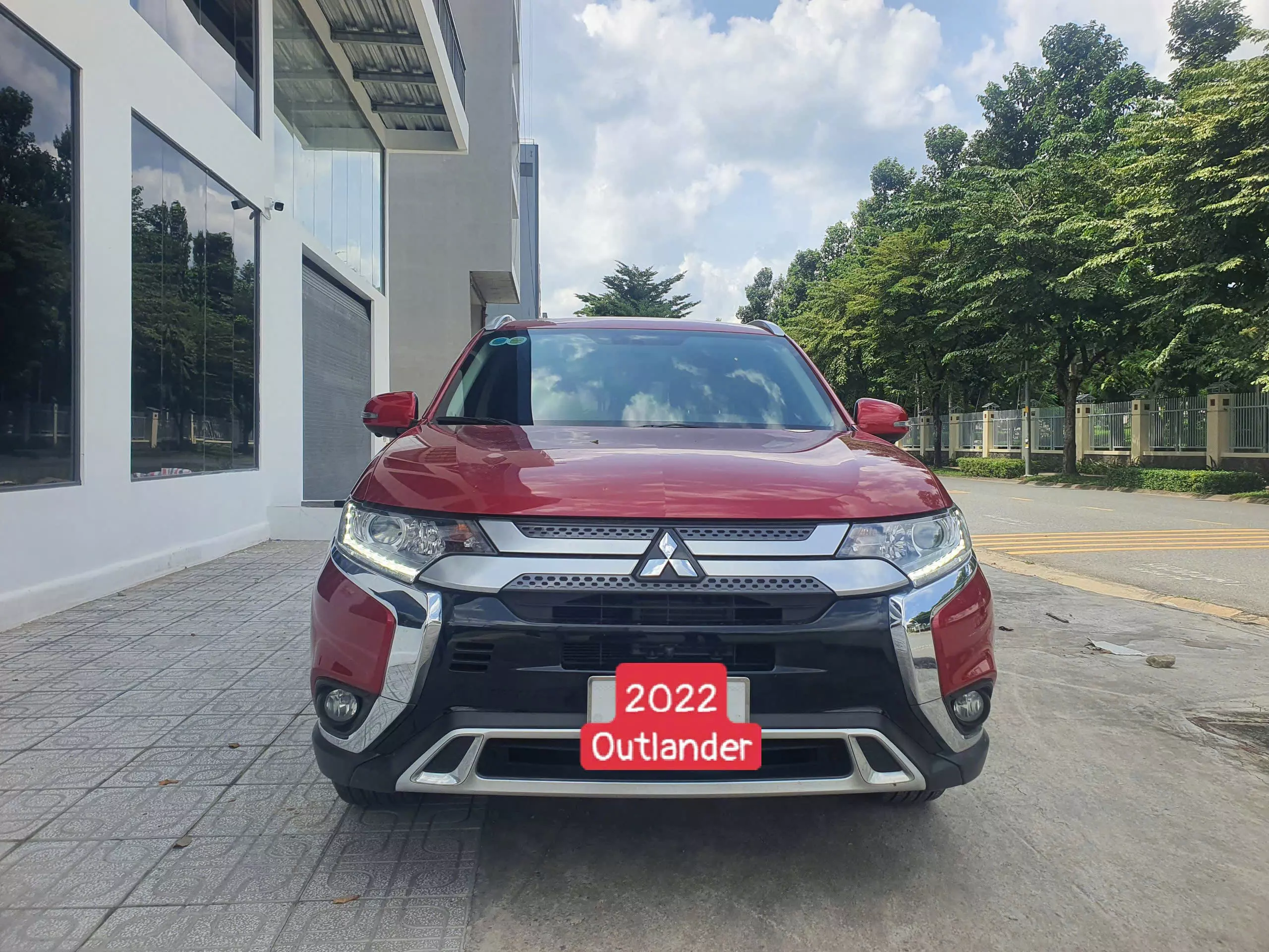 Mitsubishi Outlander 2.0 CVT-1