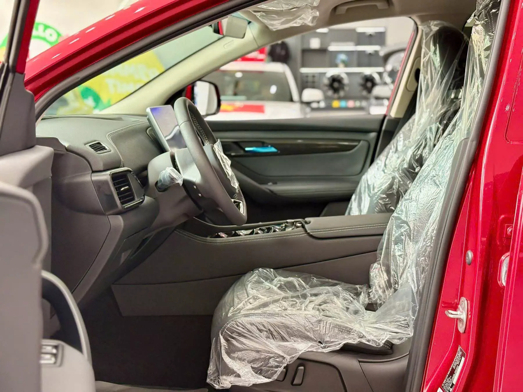 VF8 S 2024, 2 Cầu - Pin CATL-0