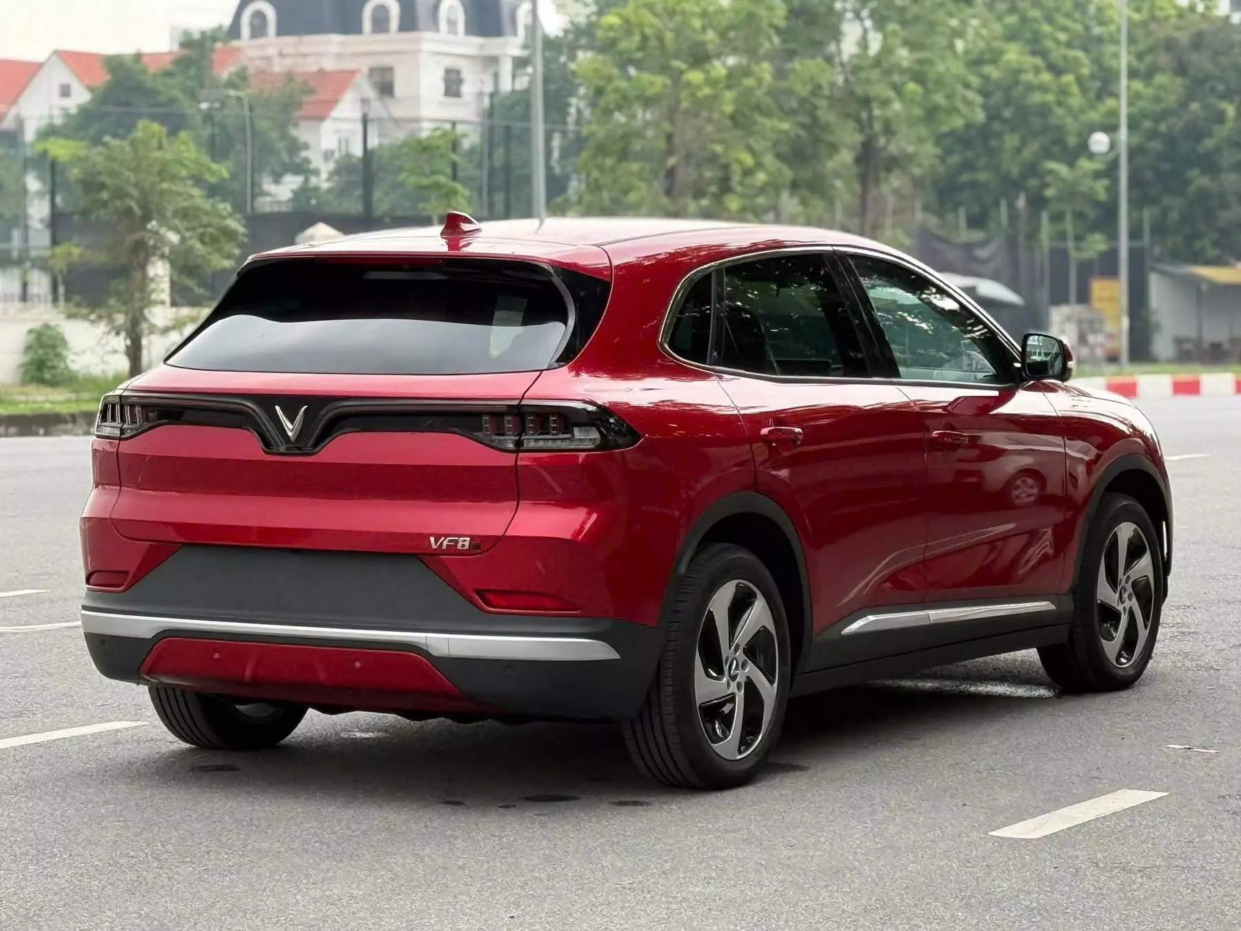 VF8 S 2024, 2 Cầu - Pin CATL-1