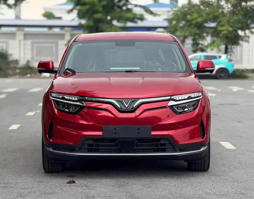 VF8 S 2024, 2 Cầu - Pin CATL-4