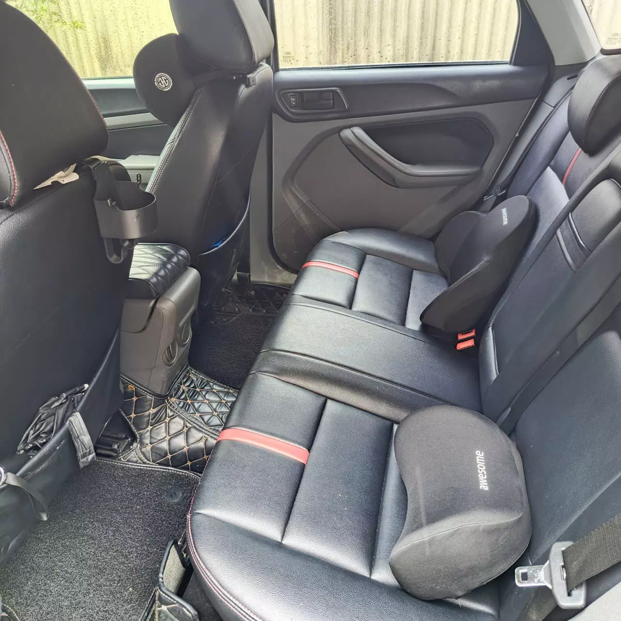  BÁN XE FORD FOCUS 2011 – GIÁ CỰC MỀM 190 TRIỆU-0