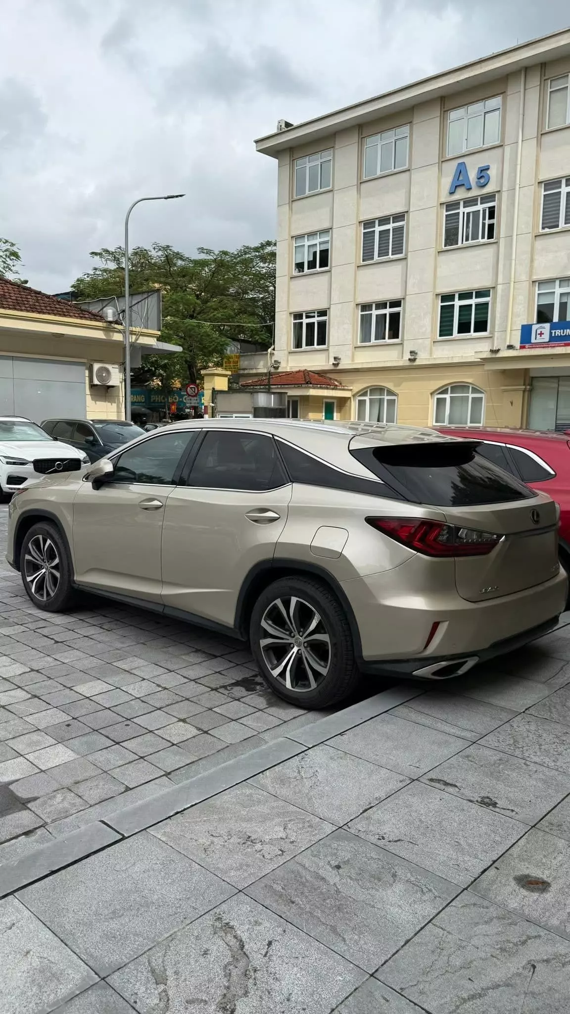 Bán Lexus RX350 2016, 1 chủ từ mới Hà Nội, full lịch sử.-2