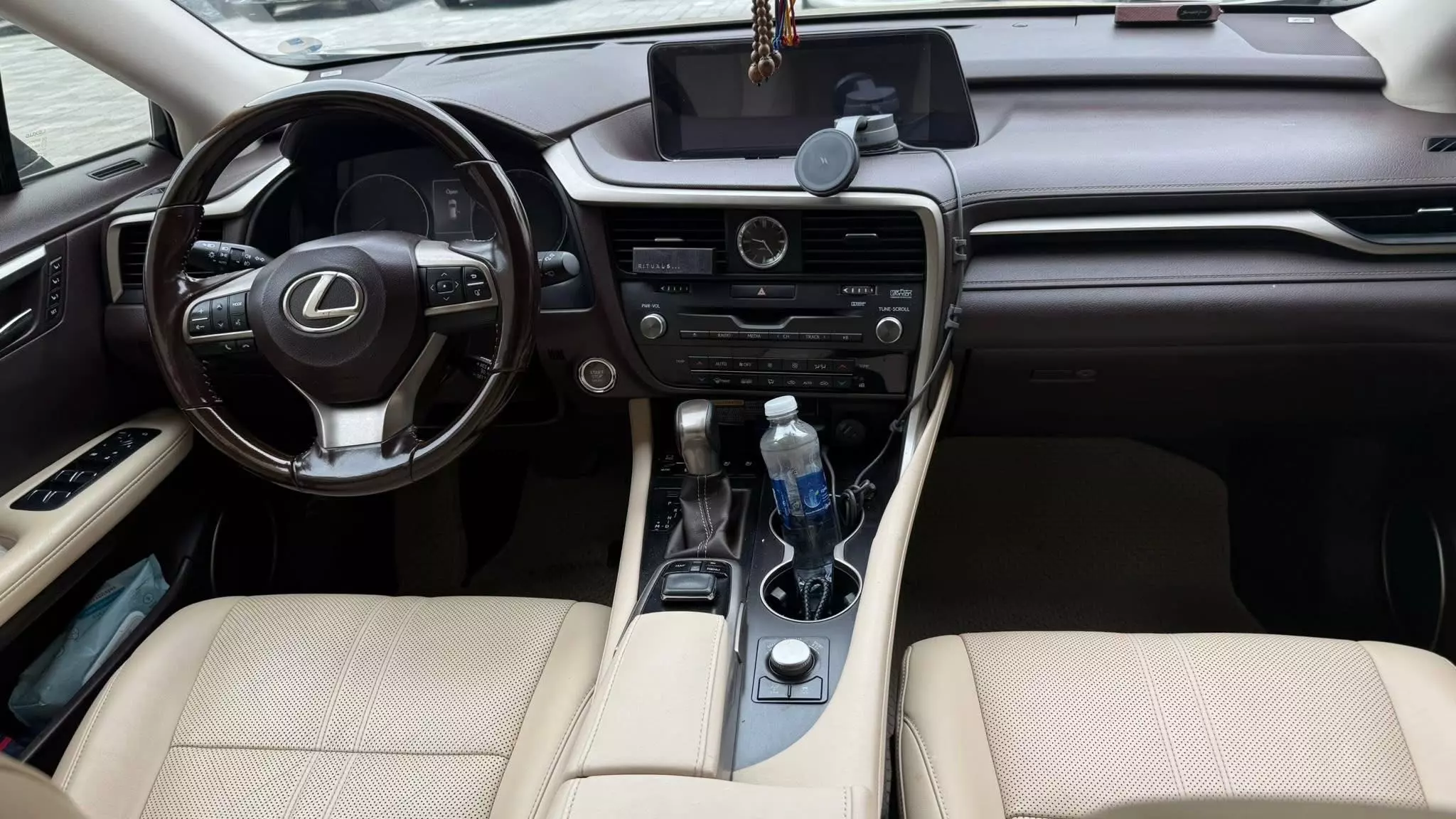 Bán Lexus RX350 2016, 1 chủ từ mới Hà Nội, full lịch sử.-8