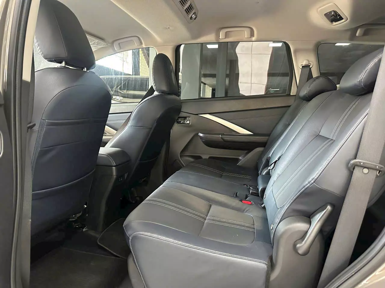 Mitsubishi Xpander Cross, phiên bản 1.5 AT-3