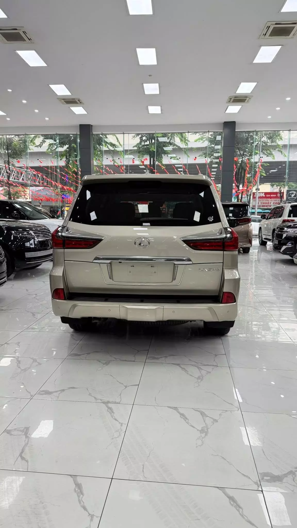 Bán Lexus LX570 nhập mỹ, sản xuất 2019 chạy ít cực mới.-4