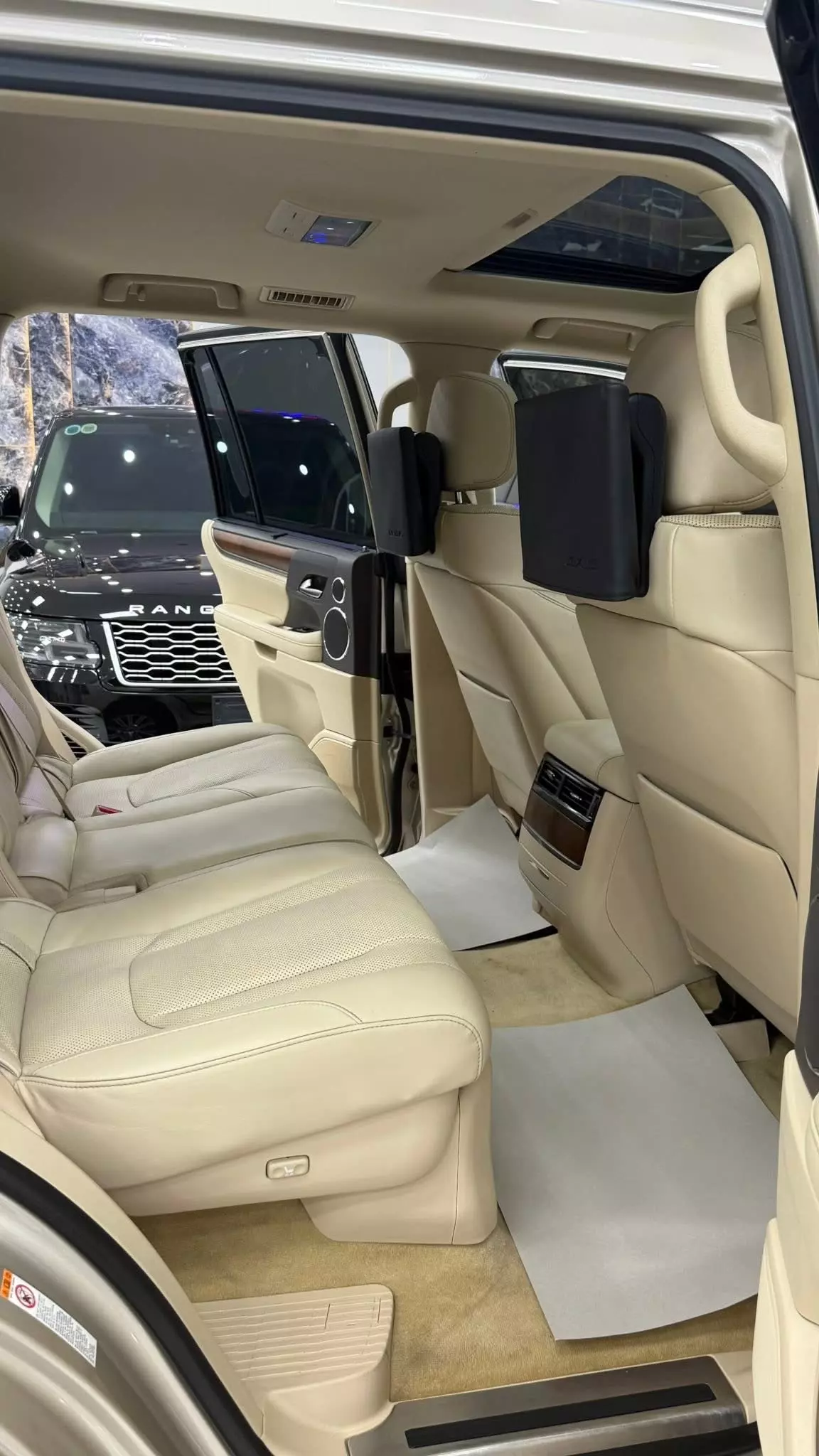 Bán Lexus LX570 nhập mỹ, sản xuất 2019 chạy ít cực mới.-9