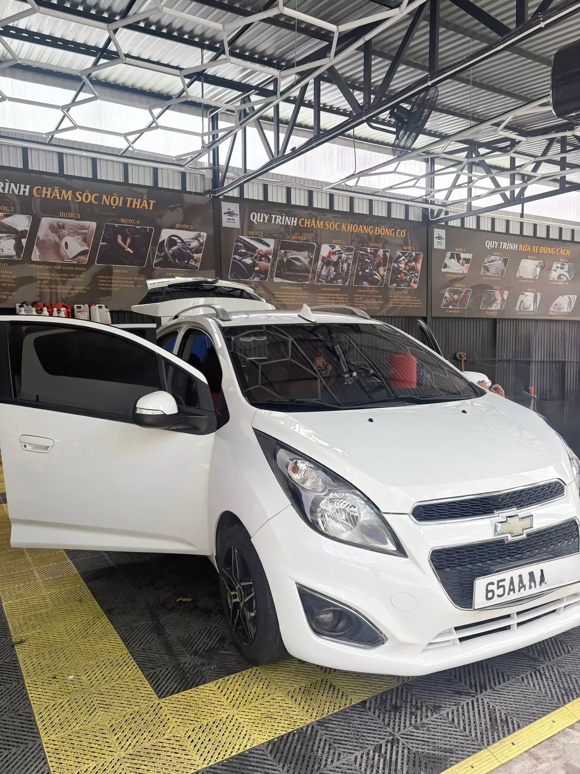 Chervolet Spark 2014 LTZ 1.0 - Odo 70.000km-1