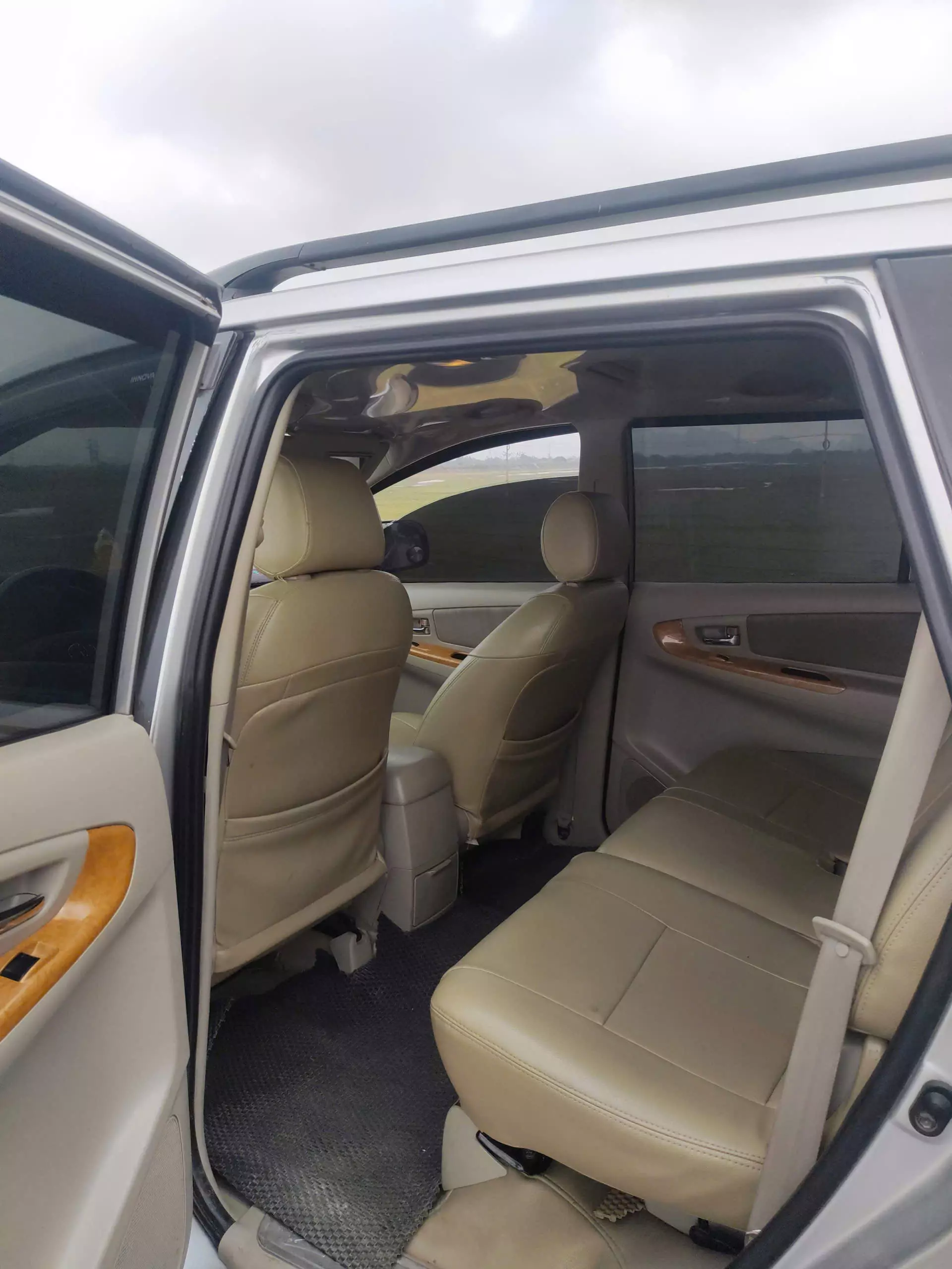 Bán Xe Toyota Innova G 2009 – Số Sàn – Giá 219 Triệu-6