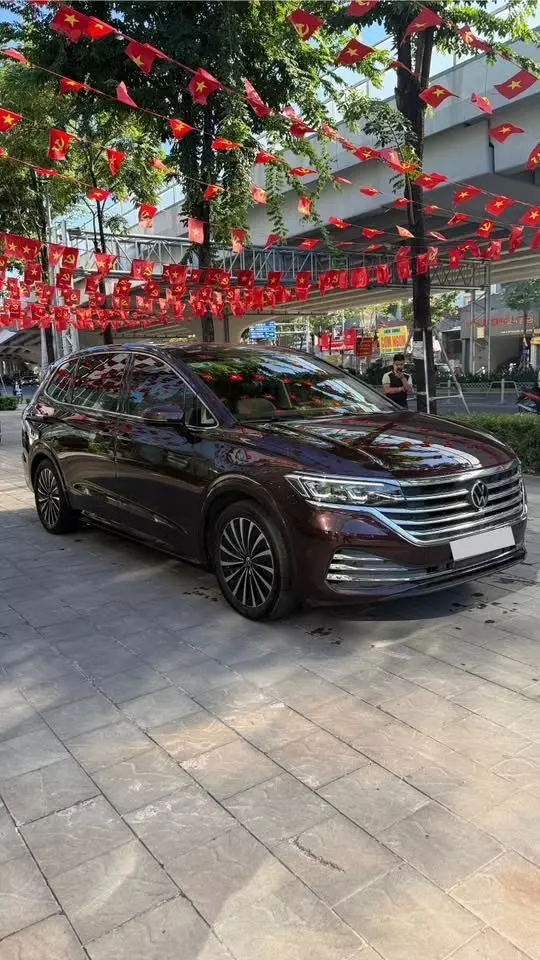 Bán Volswagen Luxury sản xuất 2024, xe siêu đẹp.-2