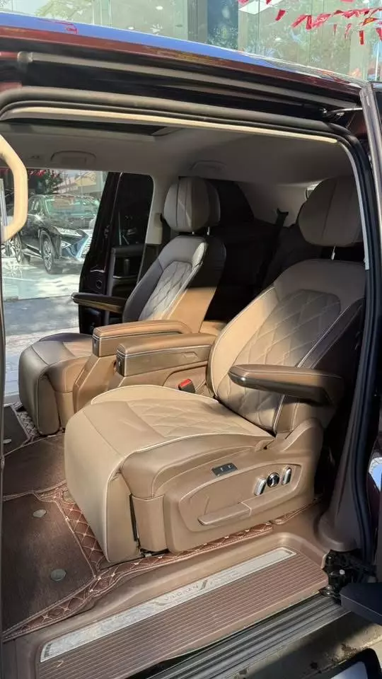 Bán Volswagen Luxury sản xuất 2024, xe siêu đẹp.-8
