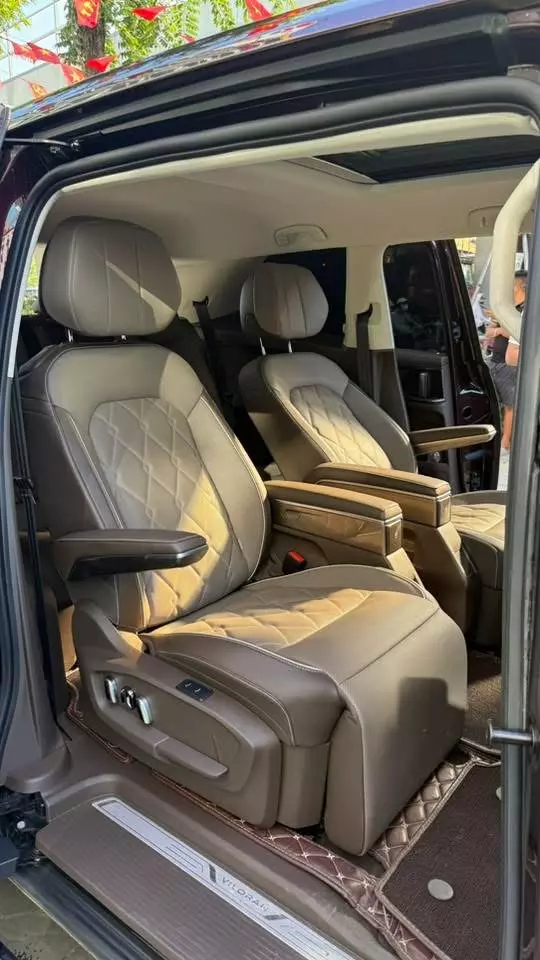 Bán Volswagen Luxury sản xuất 2024, xe siêu đẹp.-9