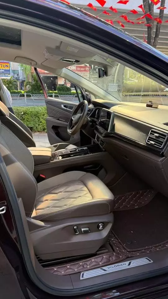 Bán Volswagen Luxury sản xuất 2024, xe siêu đẹp.-11