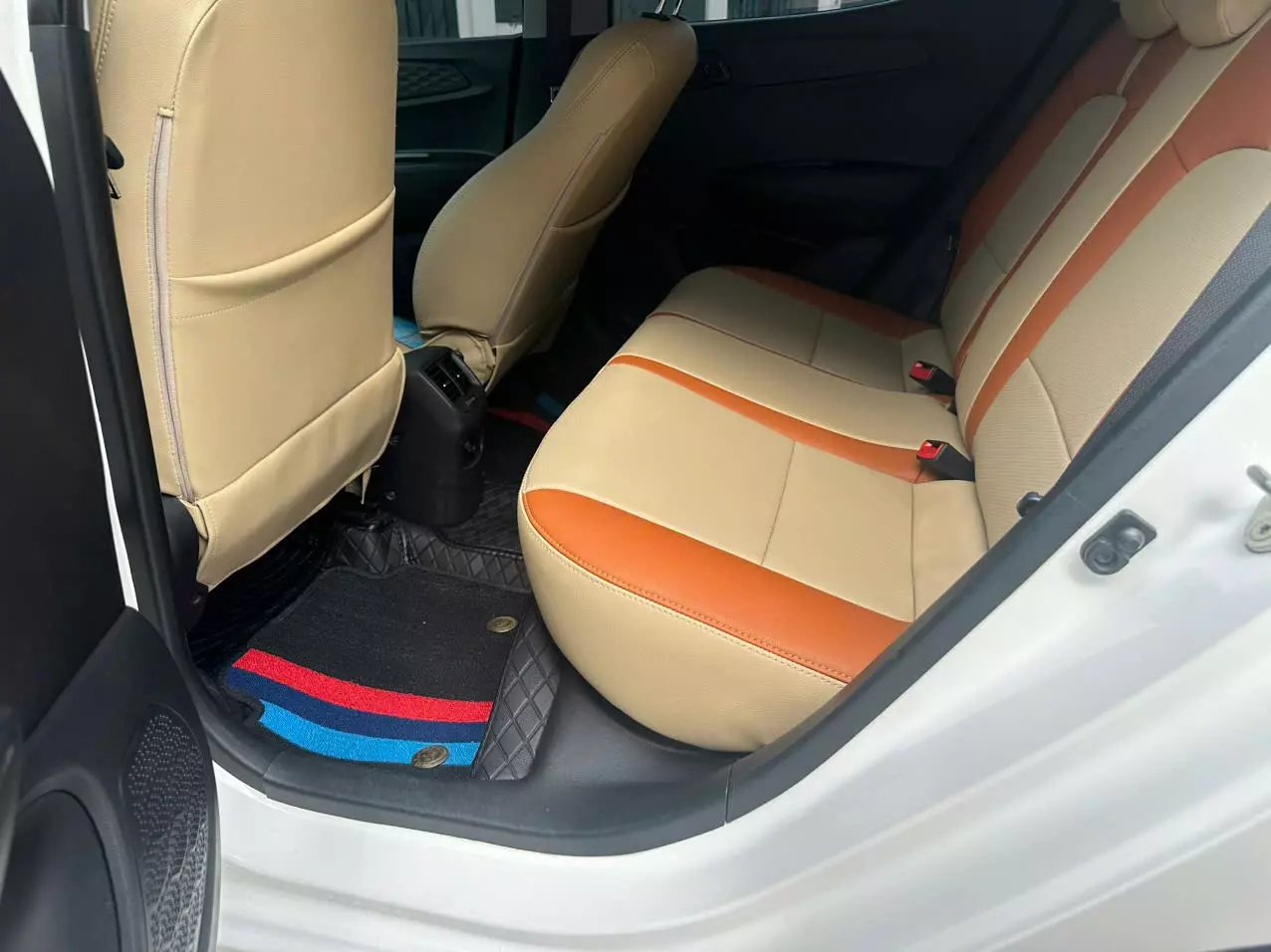 Chính chủ bán xe i10 2022-6