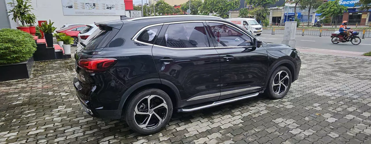 Chính chủ cần bán xe nhãn hiệu MG HS 1.5 DEL-2