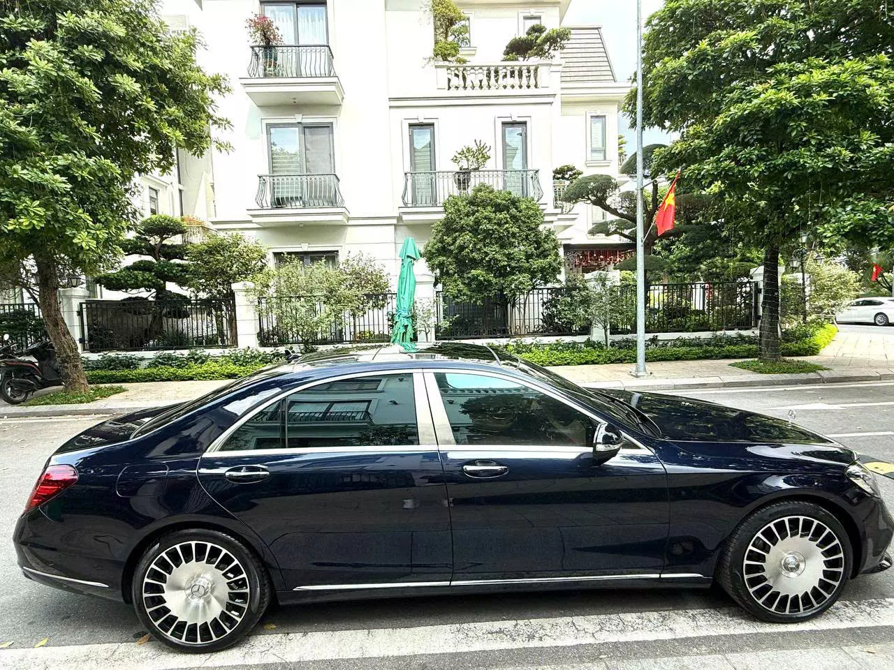 Hàng hiếm s450 L màu xanh cavansite nội thất kem sx 2017-3