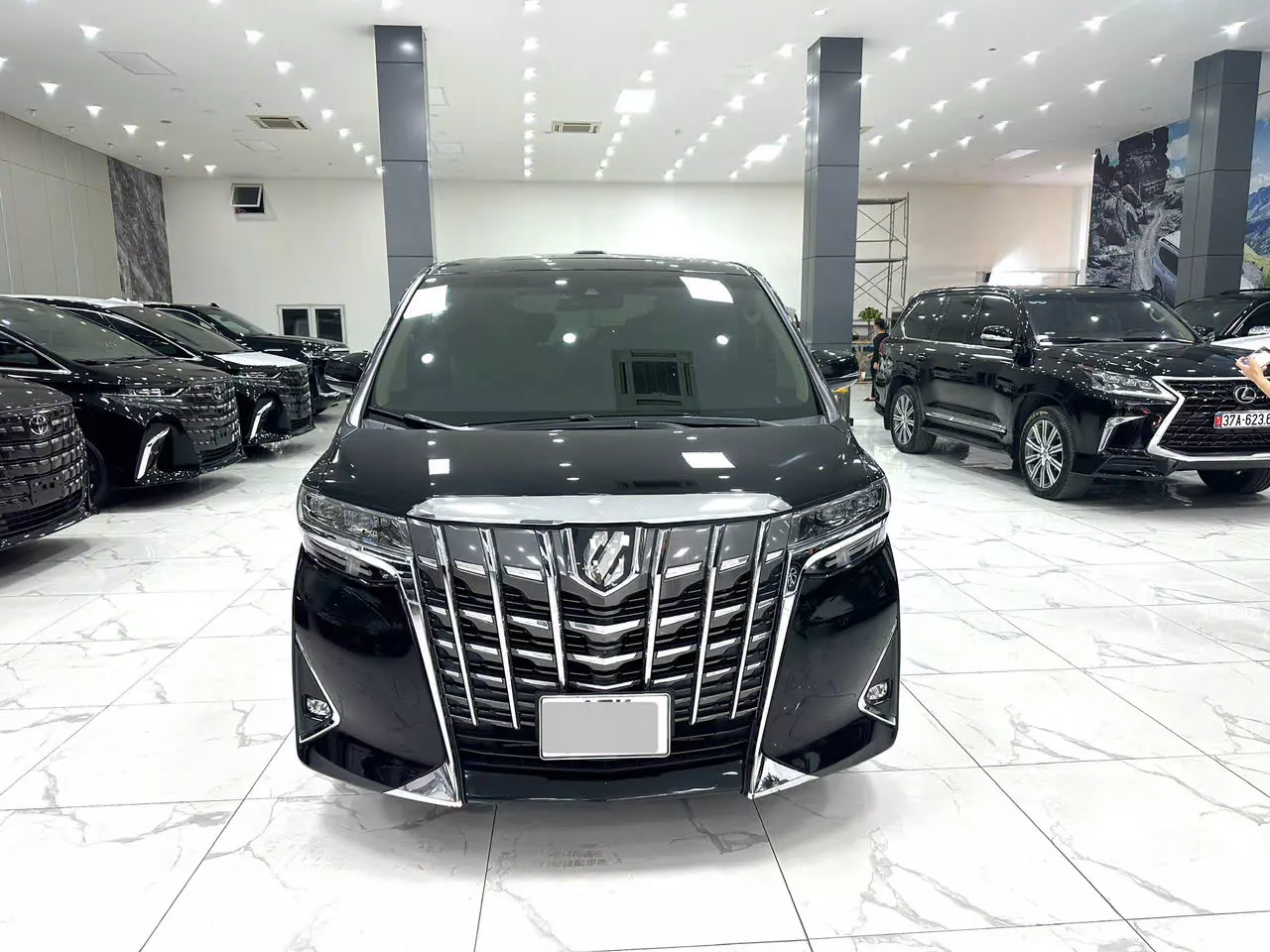 Toyota Alphard Executive Lounge Sản Xuất 2022 đi 2 vạn đẹp xuất sắc-0