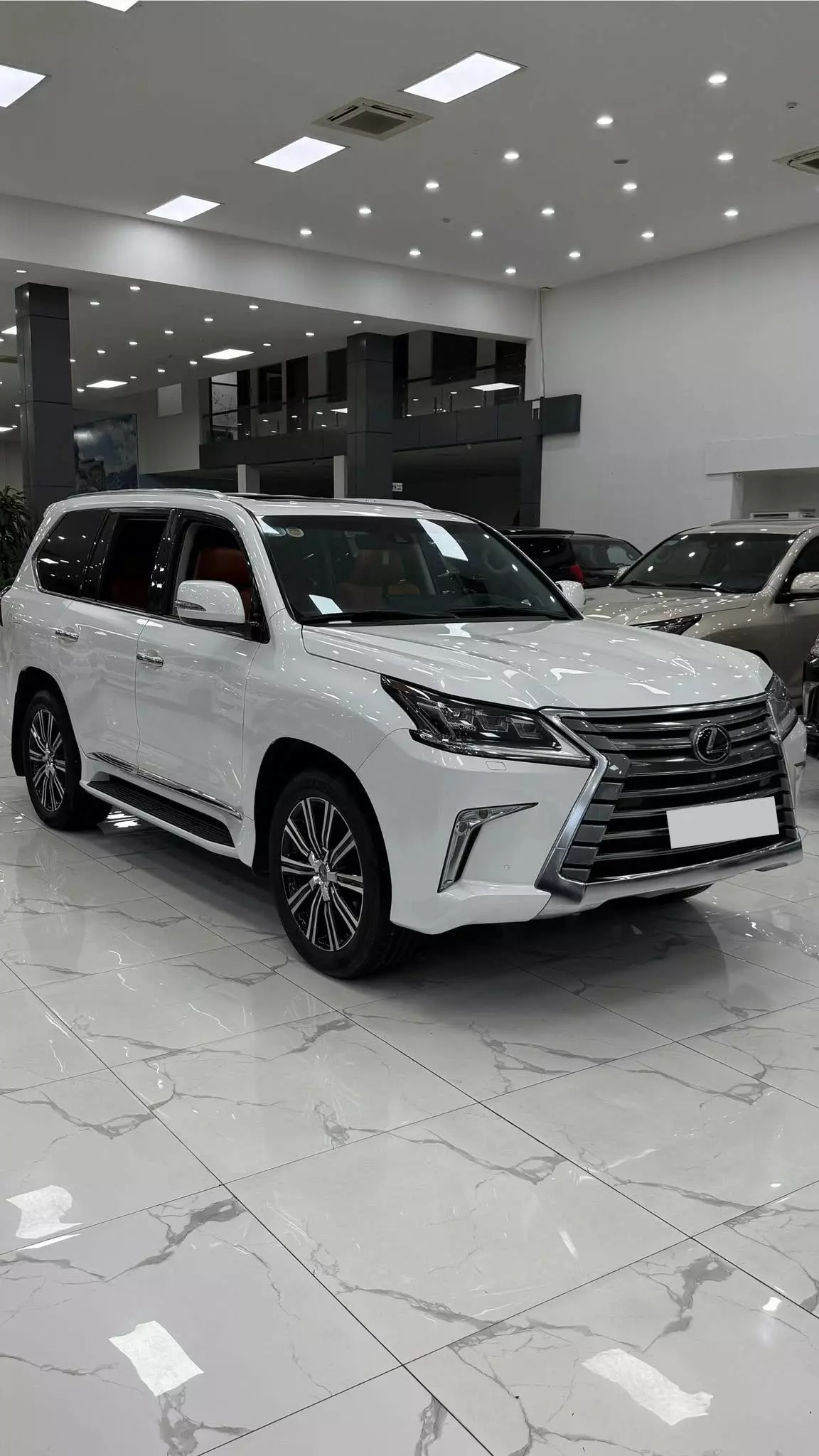 Bán Lexus LX570 2016, nhập Trung Đông, một chủ từ mới.-3