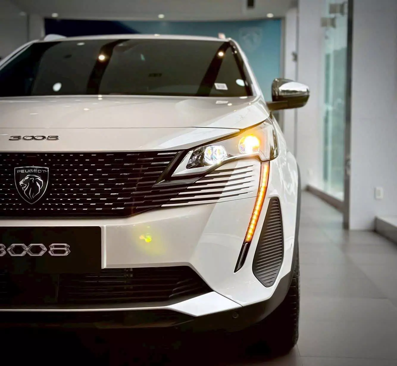 Peugeot 3008: Ưu Đãi Khủng & Đột Phá Thiết Kế - Rinh Xe Ngay!-1