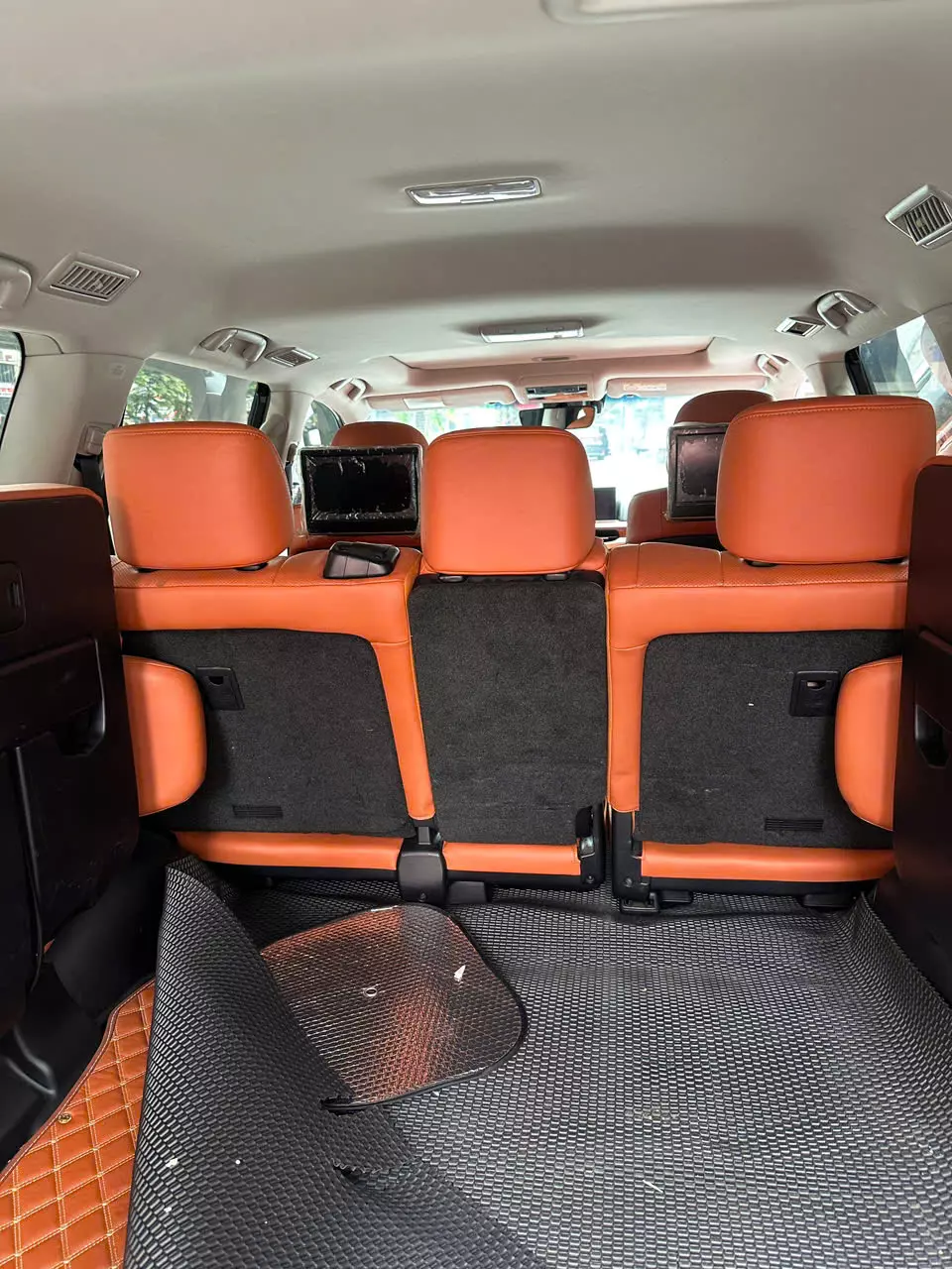 Cần bán Lexus LX 570 Super Sport 2016, Trung Đông-8