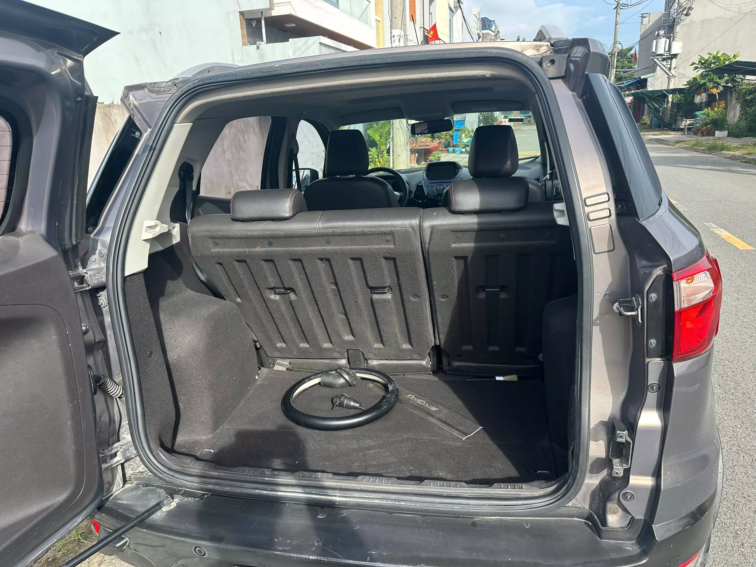 Chính chủ bán xe Xe Ford EcoSport sản xuất 2017 bản Titanium-5