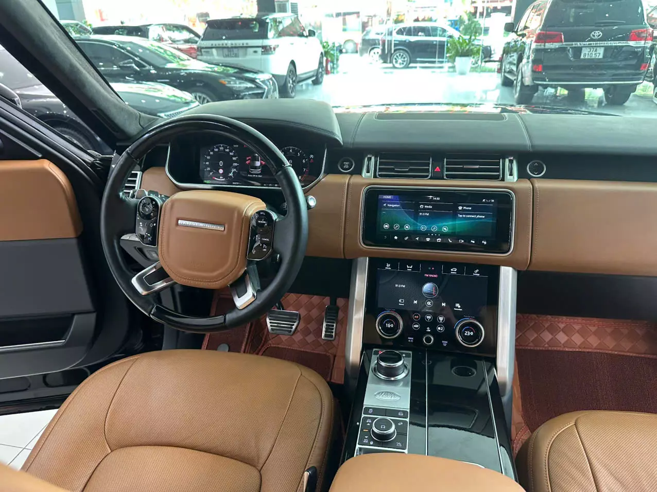 RANGE ROVER AUTOBIOGRAPHY LWB SẢN XUẤT 2020 -4