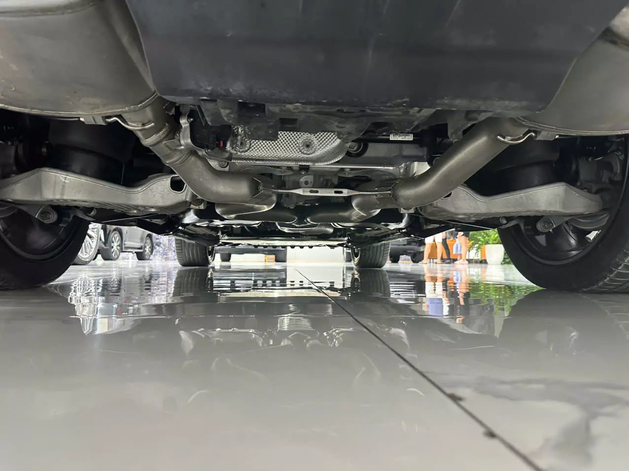 RANGE ROVER AUTOBIOGRAPHY LWB SẢN XUẤT 2020 -10