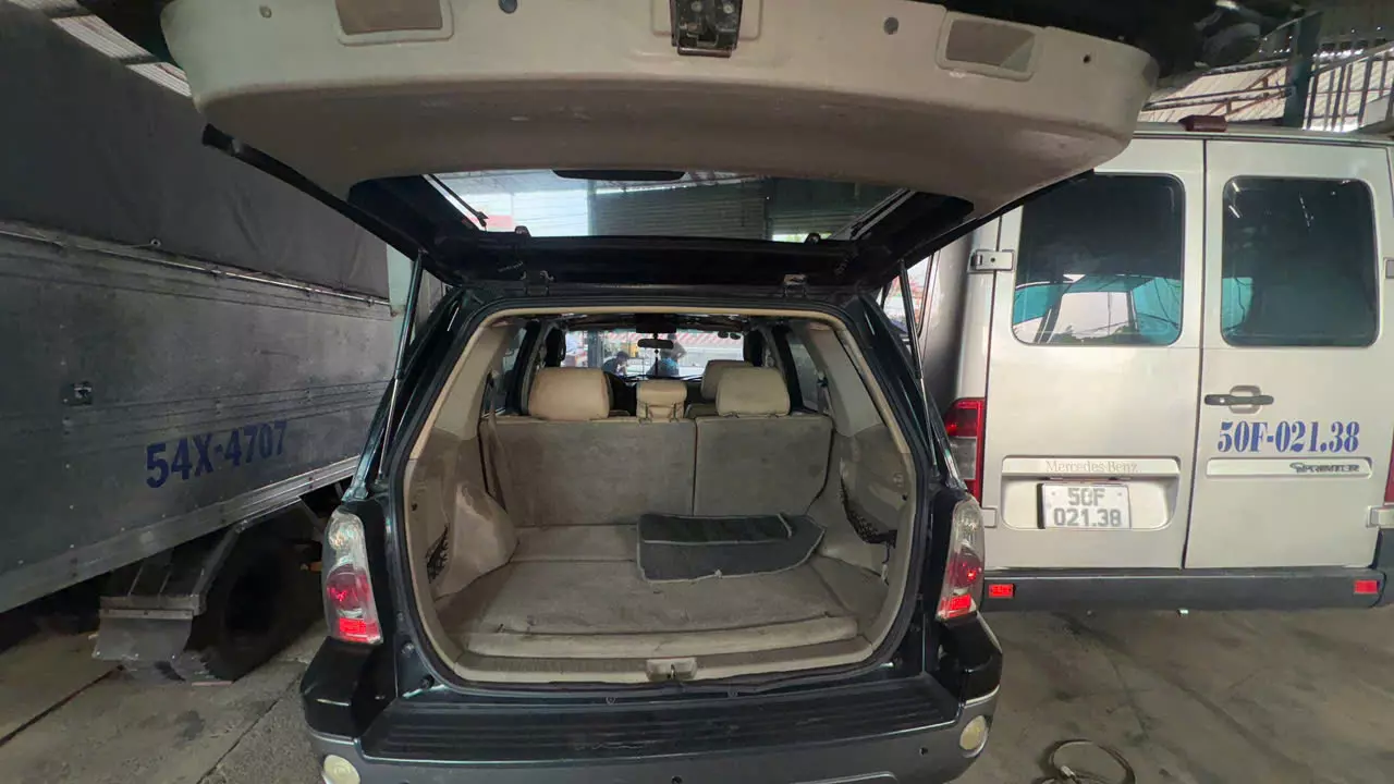 Ford Escape 2004 2.3 AT - 365000 km-2