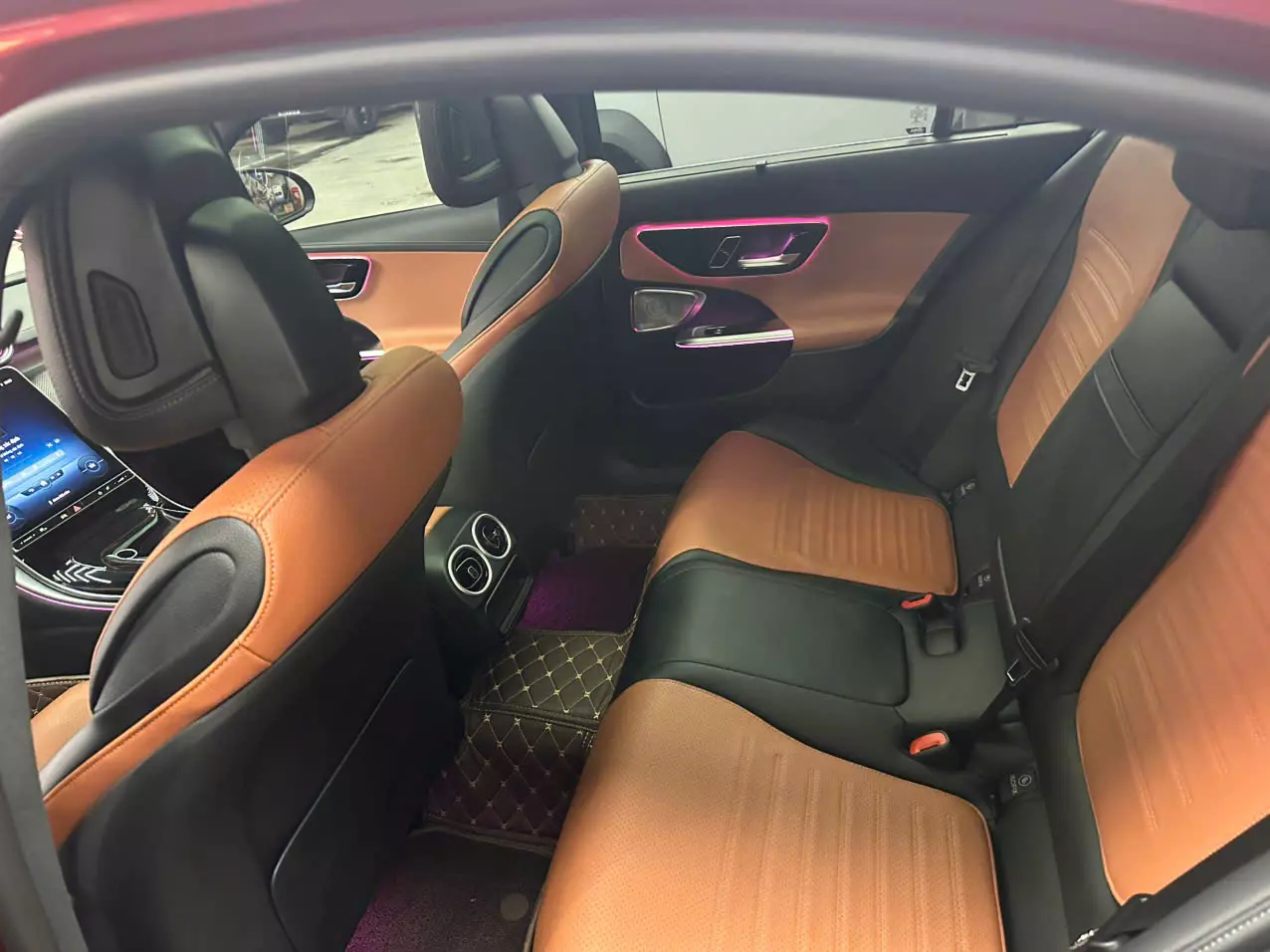  Mercedes-Benz C300 AMG – sản xuất cuối 2021, đăng ký 2022-3