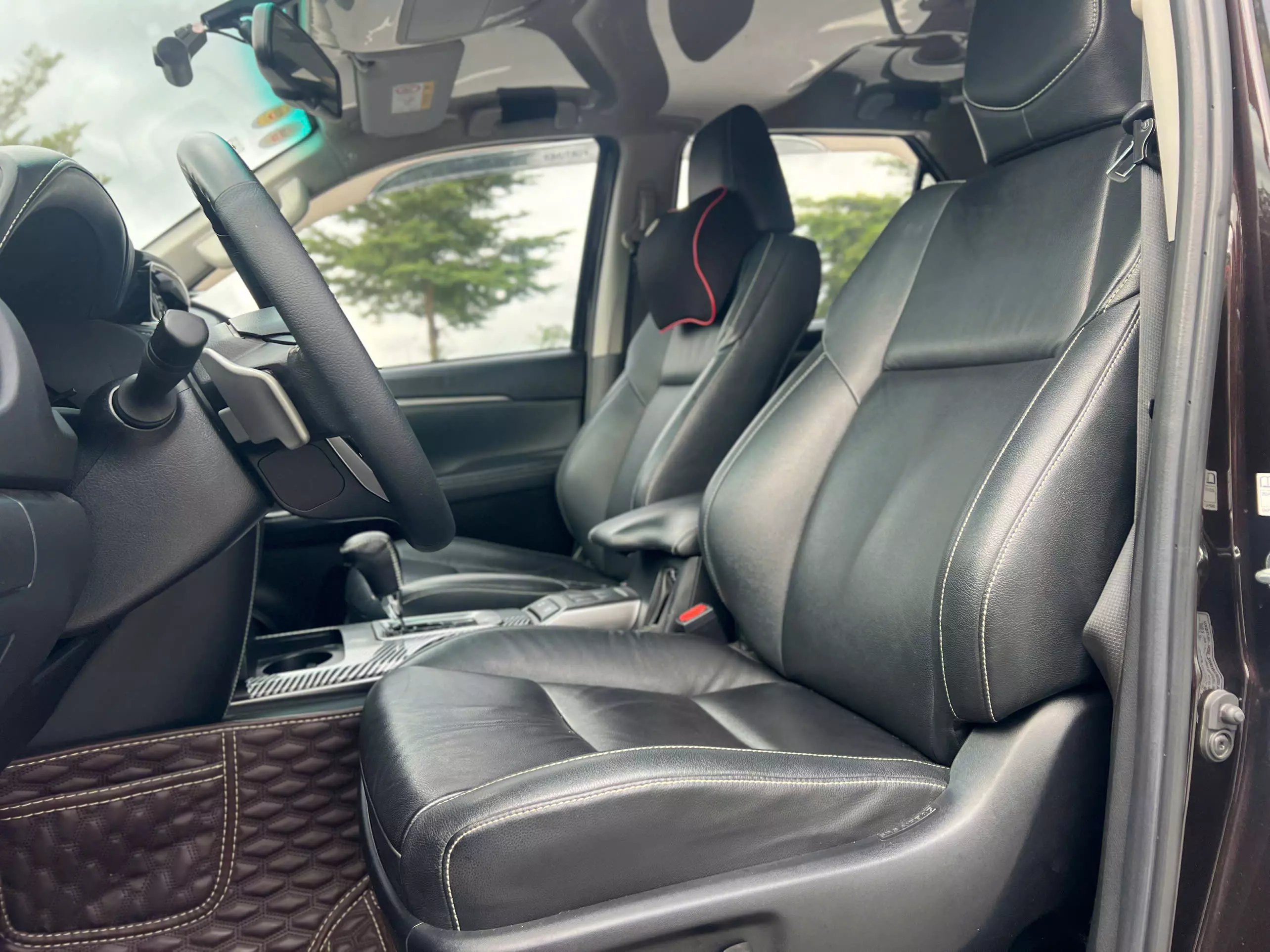 Fortuner máy dầu số tự động 1 cầu đời 2020 form mới-4