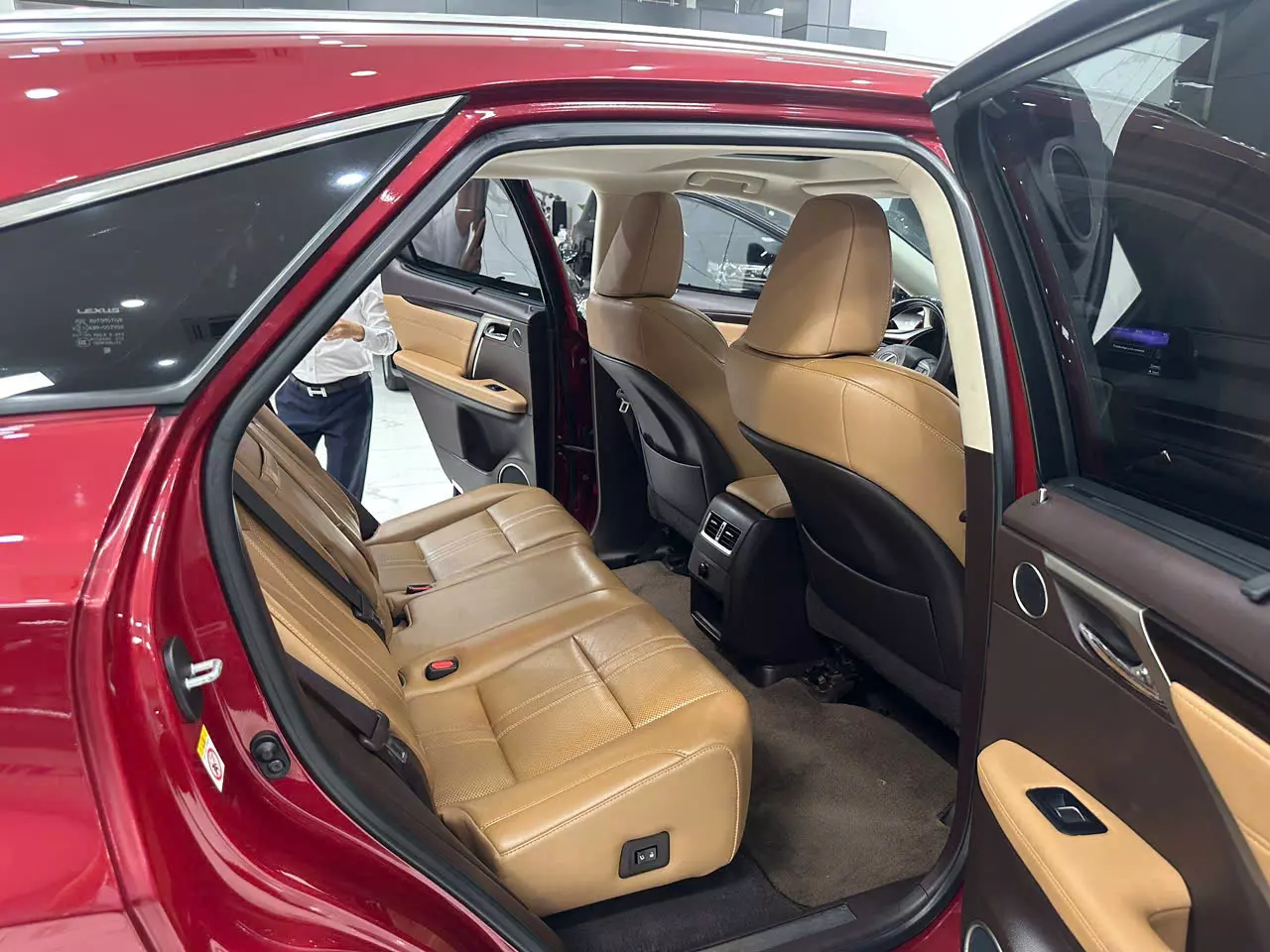 Bán Lexus RX200t sản xuất năm 2016 đăng ký 2017 một chủ từ đầu màu đỏ nội thất nâu-7