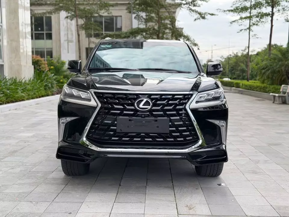 Bán Lexus LX570 MBS 4 chỗ, sản xuất 2016. Xe cực mới.-0