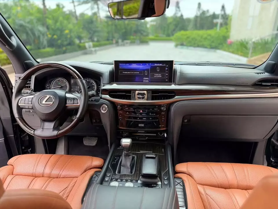 Bán Lexus LX570 MBS 4 chỗ, sản xuất 2016. Xe cực mới.-6