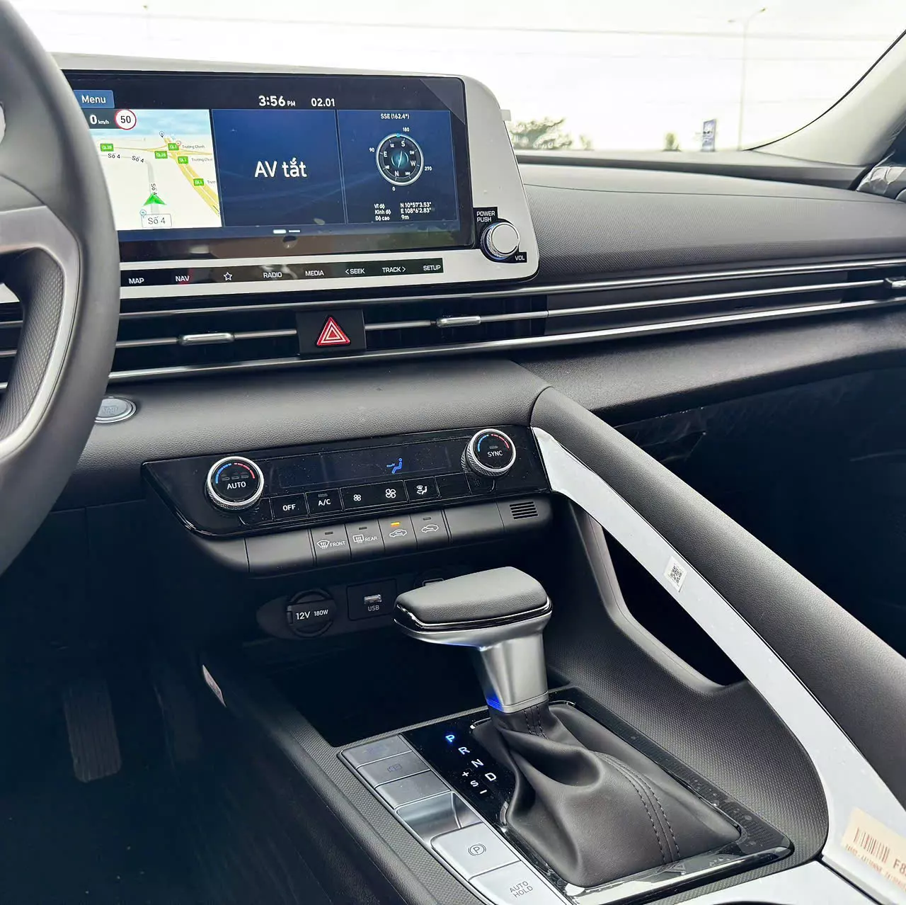  Cần bán nhanh – Hyundai Elantra 1.6 Đặc Biệt 2025 – Mới 99% | Odo 800km | Xe còn thơm mùi mới-1