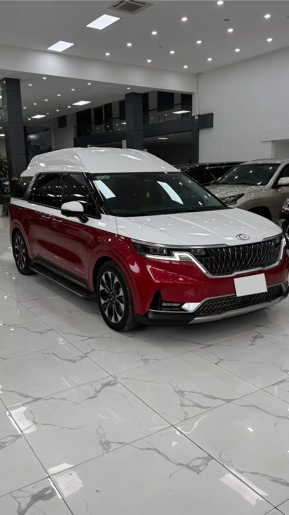 Bán KIA Canival Roya 04 chỗ siêu VIP, phiên bản giới hạn,sản xuất 2023-1