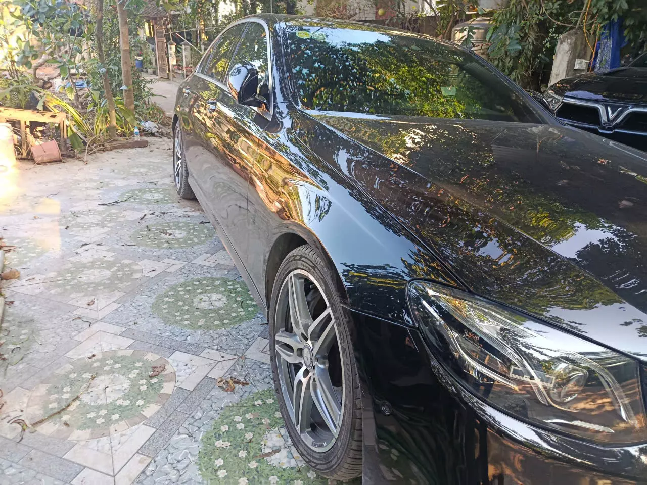 Bán xe mer E300 AMG sản xuất 2017-2