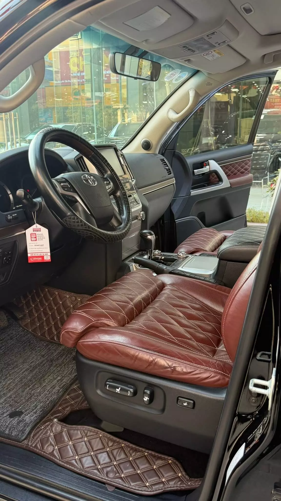 Bán Land Cruiser 4.6V8 4 chỗ siêu VIP, sản xuất 2020. xe cực mới.-8