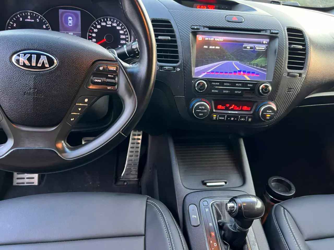 Bán nhanh xe Kia-k3 -2014-2