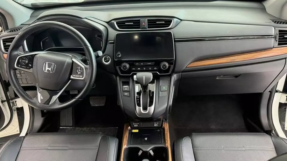 Bán Honda CRV-L sản xuất 2022. Xe chạy ít, một chủ Hà Nội.-6