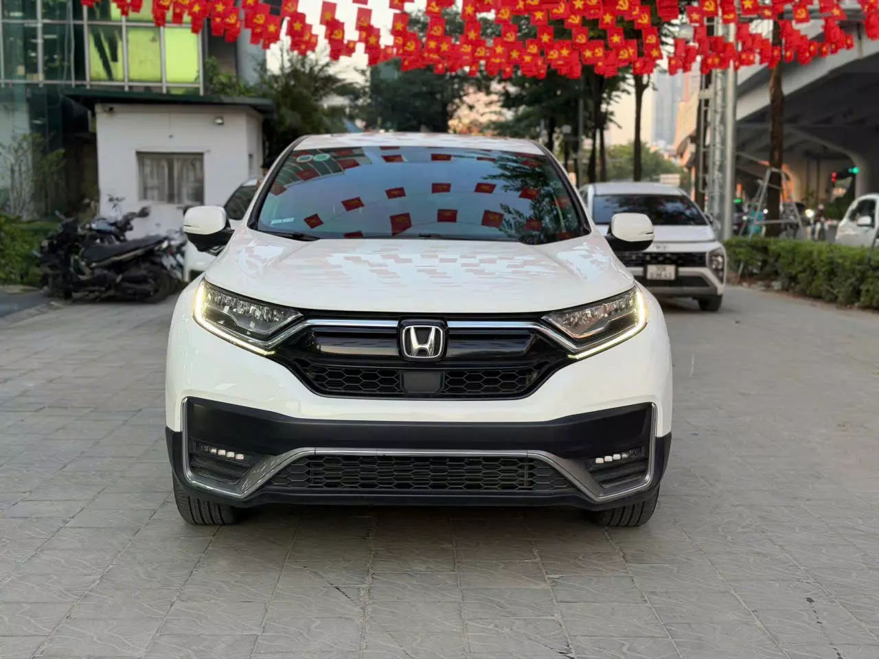 Bán Honda CR V L 2022, màu trắng, nhập khẩu chính hãng, giá 890tr-8