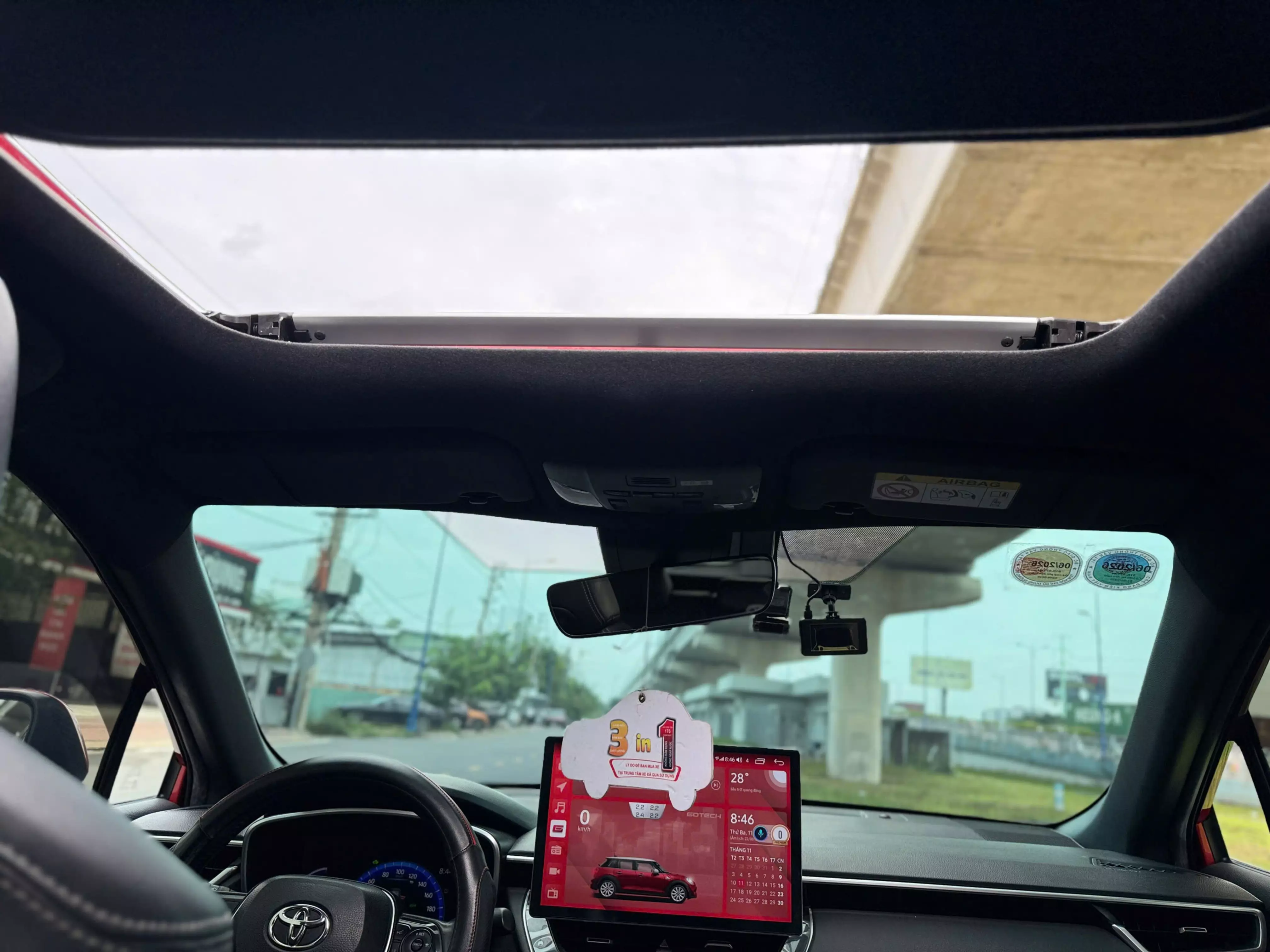 Cần bán gấp Toyota Corolla Cross Cross 1.8 HEV 2021, màu đỏ, nhập khẩu chính hãng-9