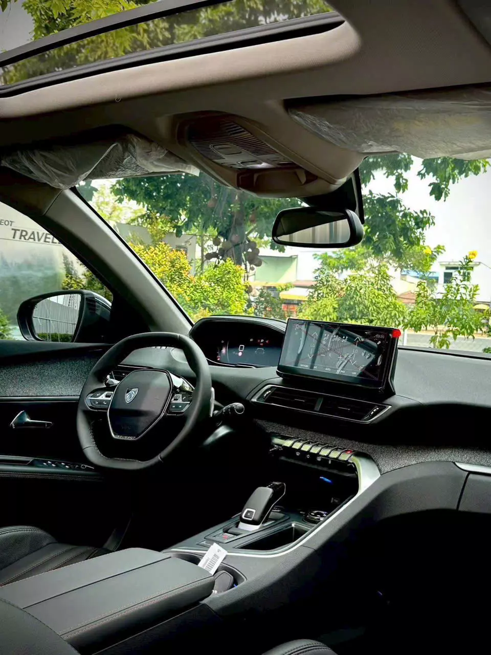 Peugeot 5008 Premium Đen Nera-1