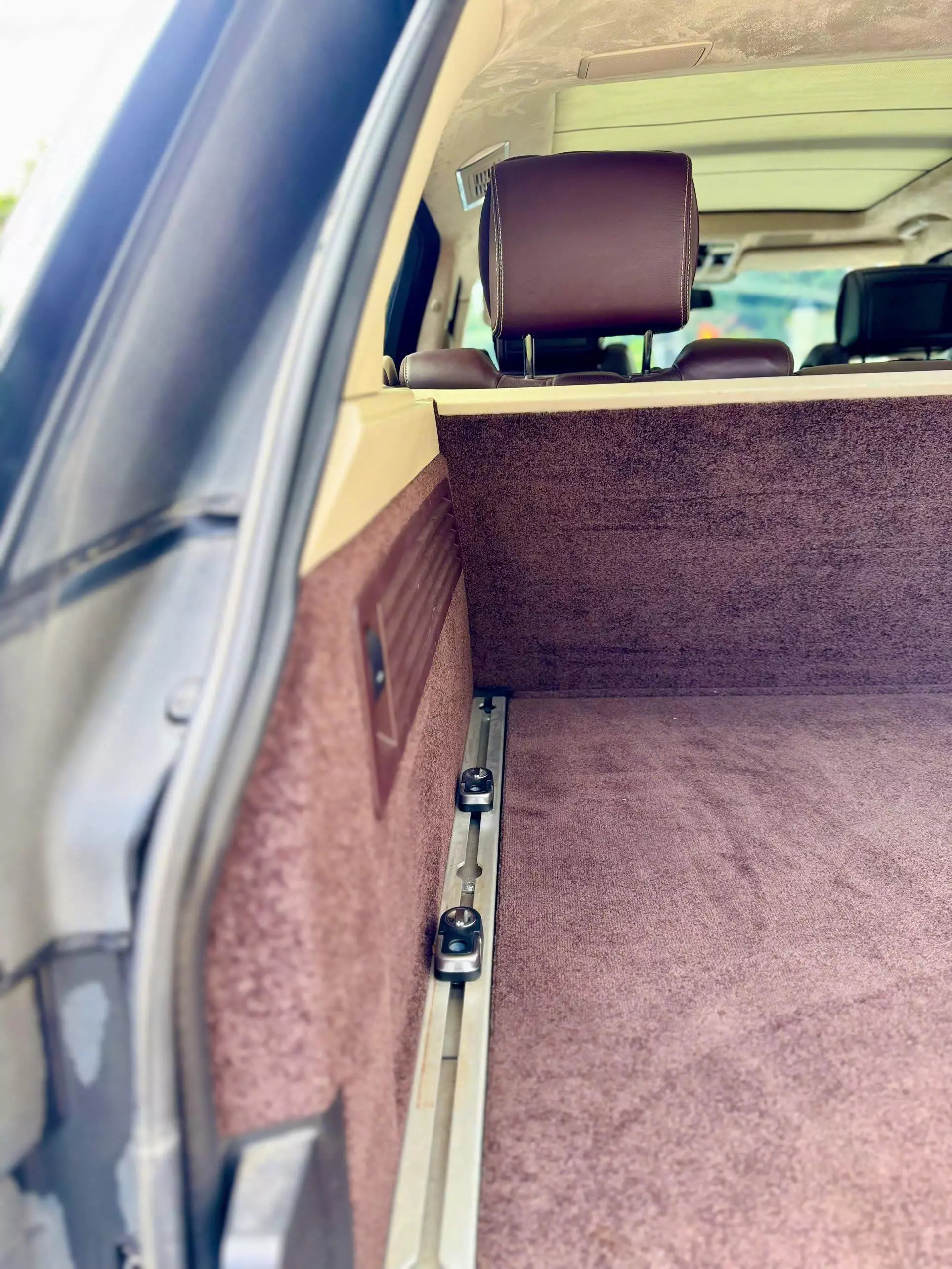 Đổi xe chính chủ cần bán xe RR bản Vip 4 chỗ nội thất nguyên rin mới tinh. -7